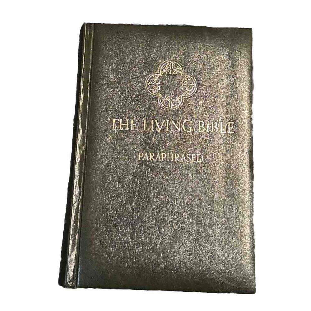 The Living Bible Vintage 1971 Paraphrased Tyndale Padded Hardcover Religion